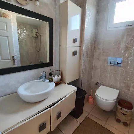 Cansu Apartment